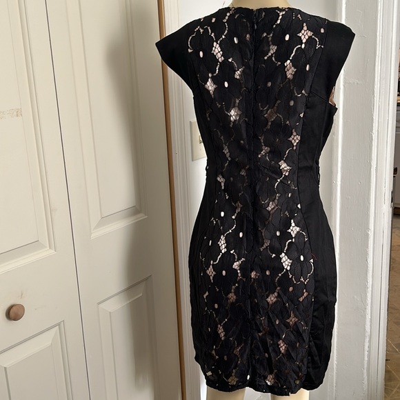 APRICOT DRESS SIZE  L - Picture 9 of 16